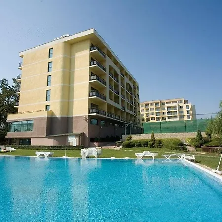 In Sveta Elena Complex With Mineral Pool Apartment Saints Constantine and Helena