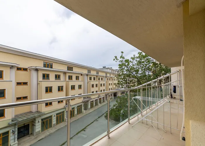 In Sveta Elena Complex With Mineral Pool *