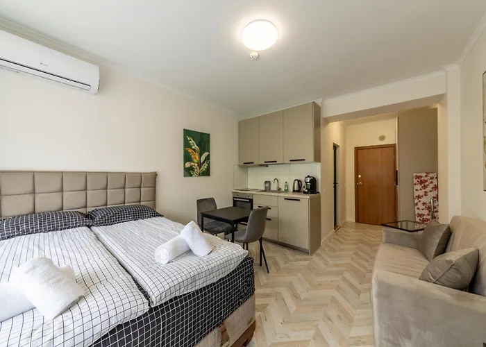 In Sveta Elena Complex With Mineral Pool Szent Konstantin és Elena