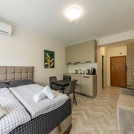 In Sveta Elena Complex With Mineral Pool Sweti Konstantin i Sweta Elena