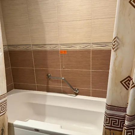 In Sveta Elena Complex With Mineral Pool