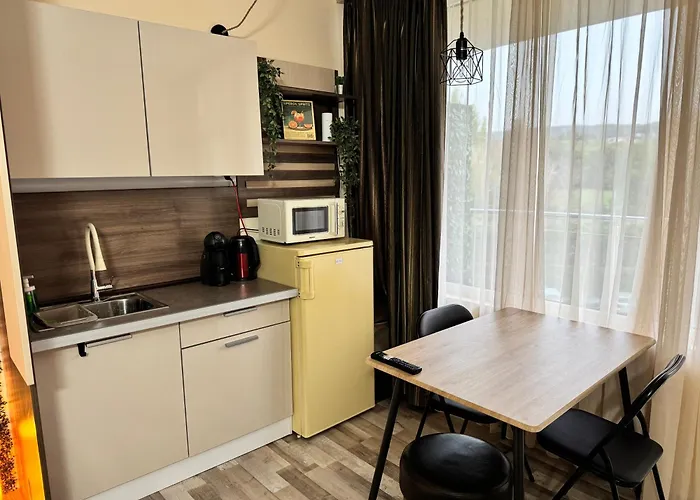 In Sveta Elena Complex With Mineral Pool * Sweti Konstantin i Sweta Elena